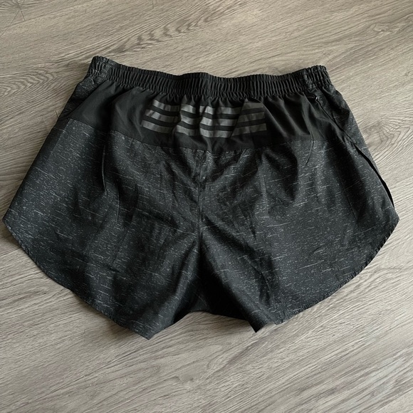 Adidas supernova athletic shorts medium - Picture 4 of 4